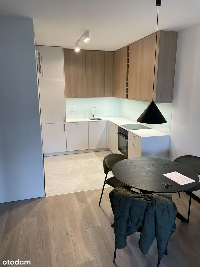„Rytm” Kabaty / 2 pokoje / wysoki standard / parking / balkon