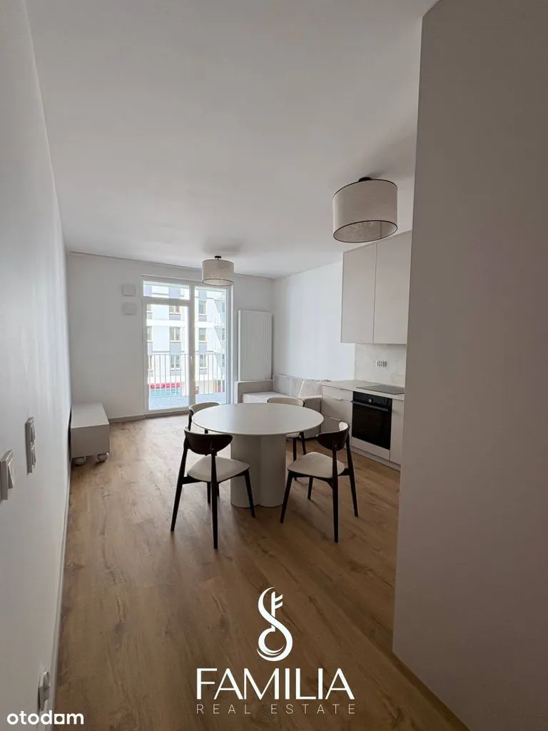 Nowoczesny Apartament | 4 pokoje, Parking,  Balkon
