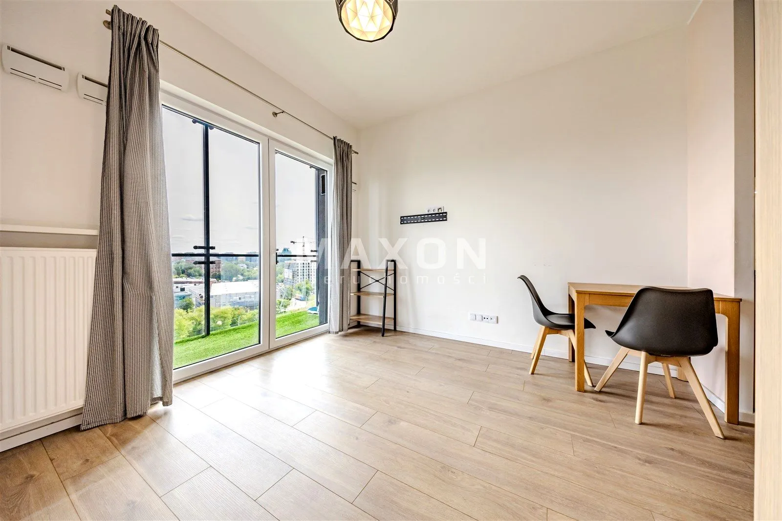 Apartament, Aleja Prymasa Tysiąclecia