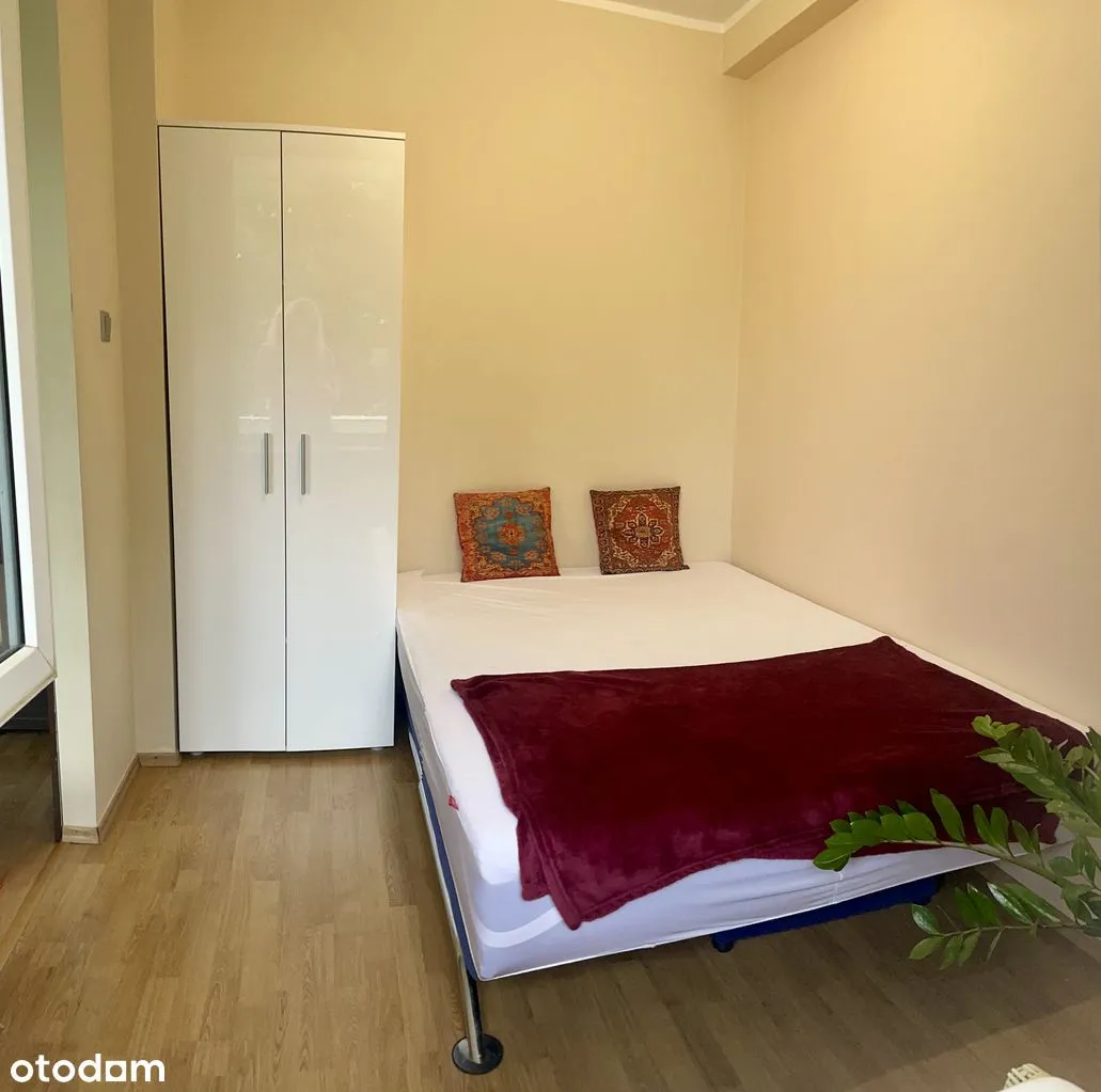 Ciche mieszkanie obok Och teatru. For rent