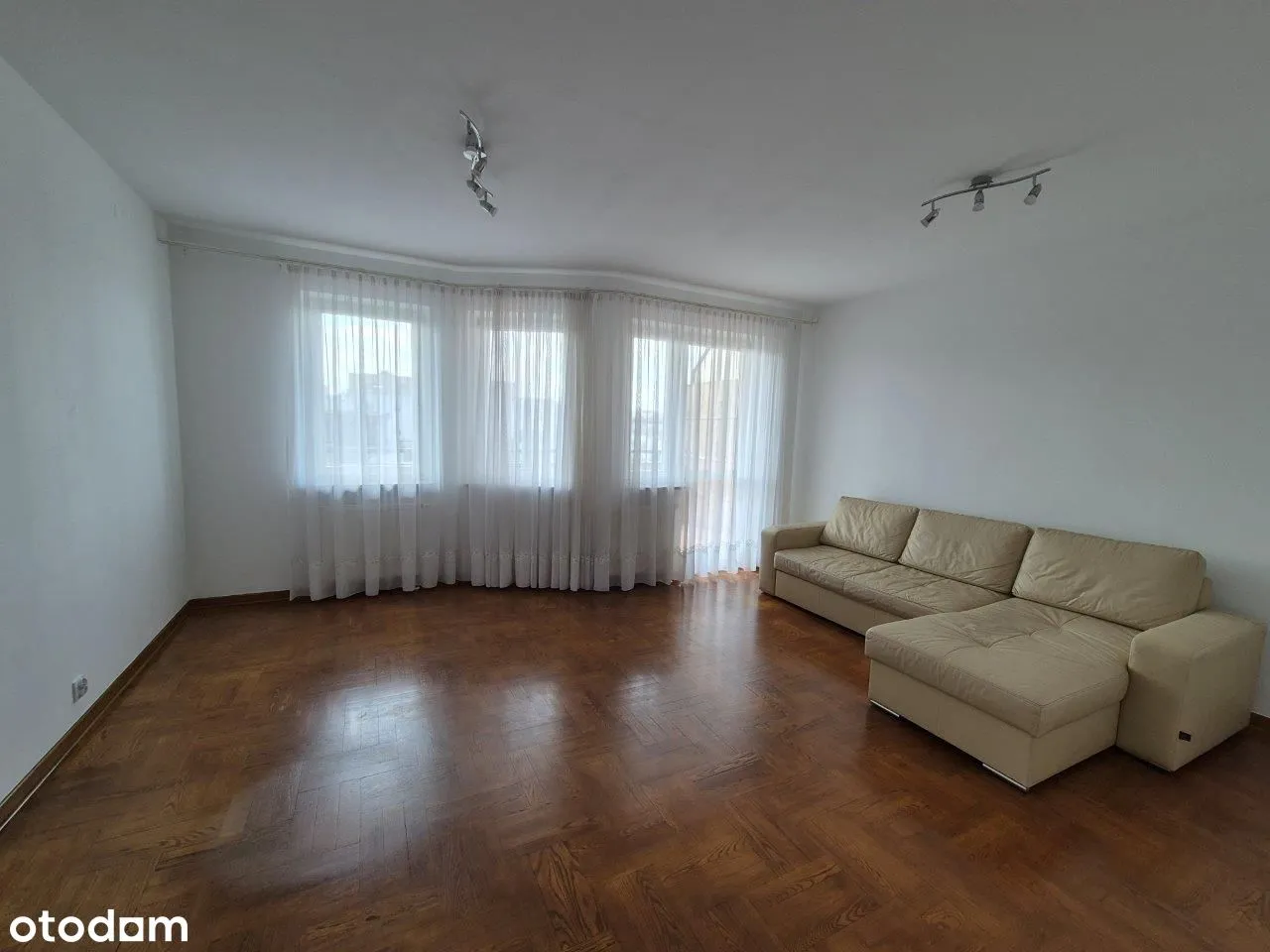 Wynajmę mieszkanie 3-pokojowe 74m2