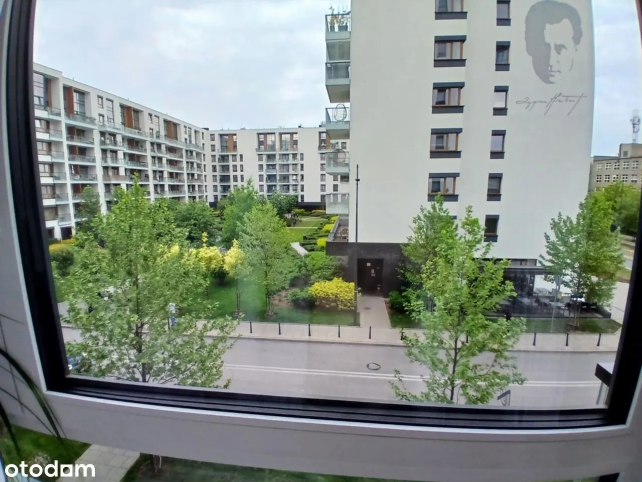 Wynajmę mieszkanie  55 m² (+msc. postojowe i kom. lok.)– ul. Hubnera 1