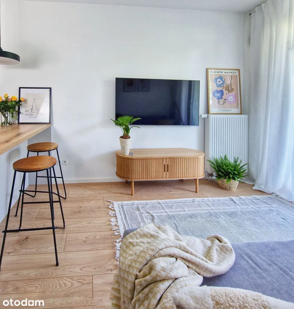 Do wynajęcia: 36 m², 2 pokoje + duży balkon 11m² – Bemowo