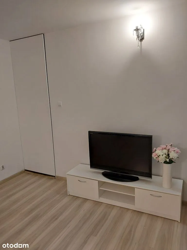 Wynajmę ul. Pasłęcka 10D, 2 pokoje - 38m2, garderoba, KLIMATYZACJA