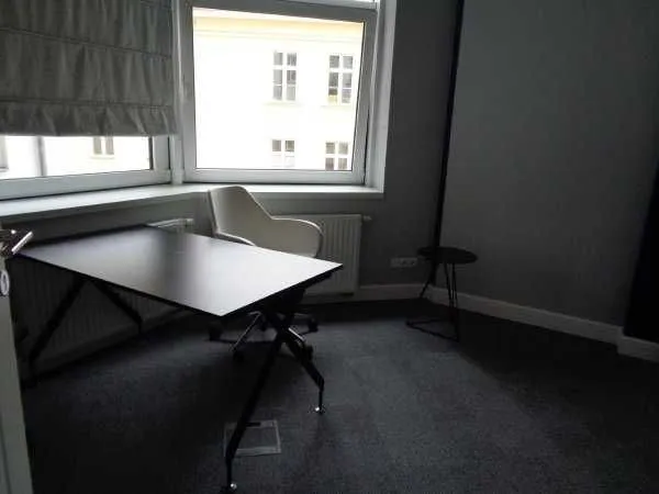 Nieruchomość lokalowa o pow. 216,62 m2