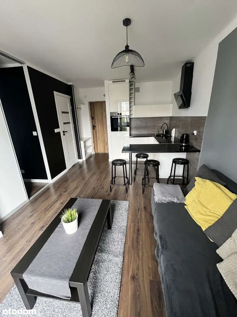 Wygodny apartament w centrum | METRO ONZ | PARKING
