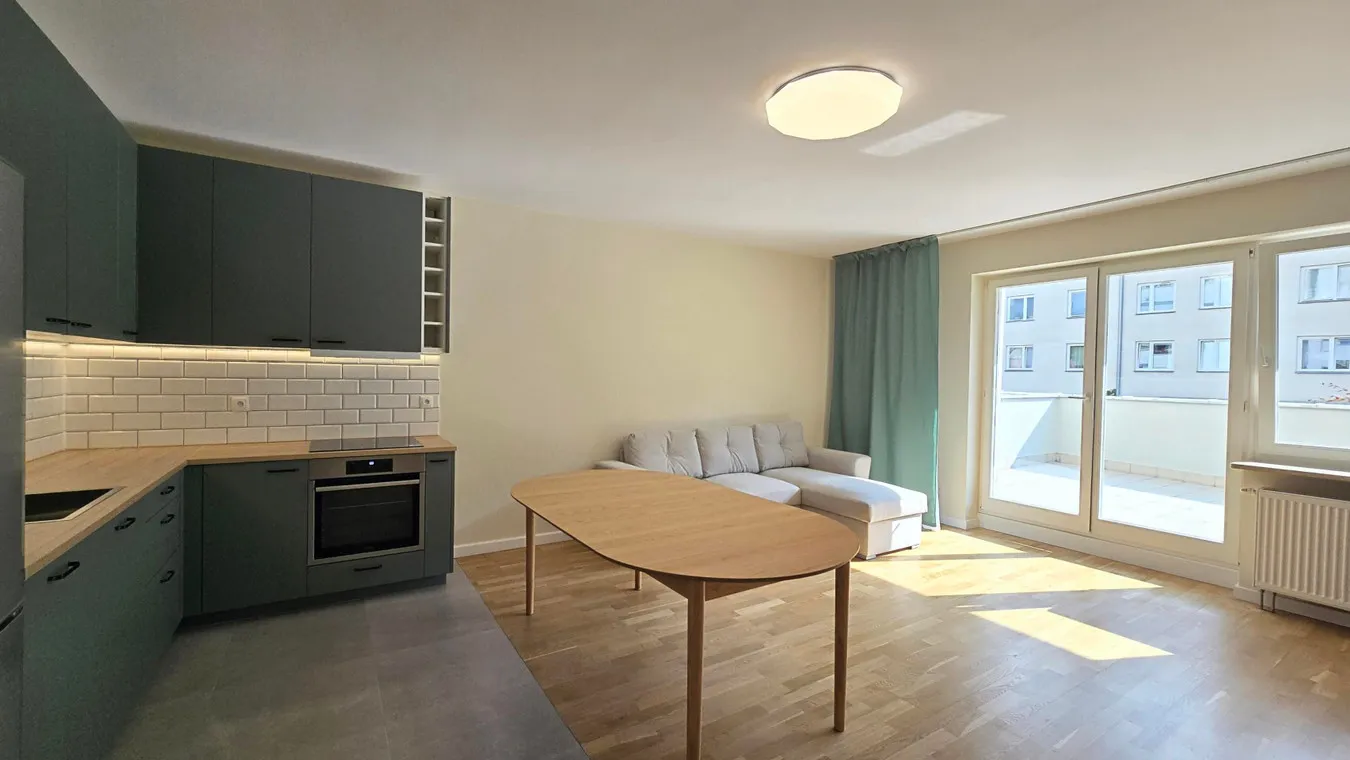 Kabaty! Taras  22m², 3 pokoje, metro