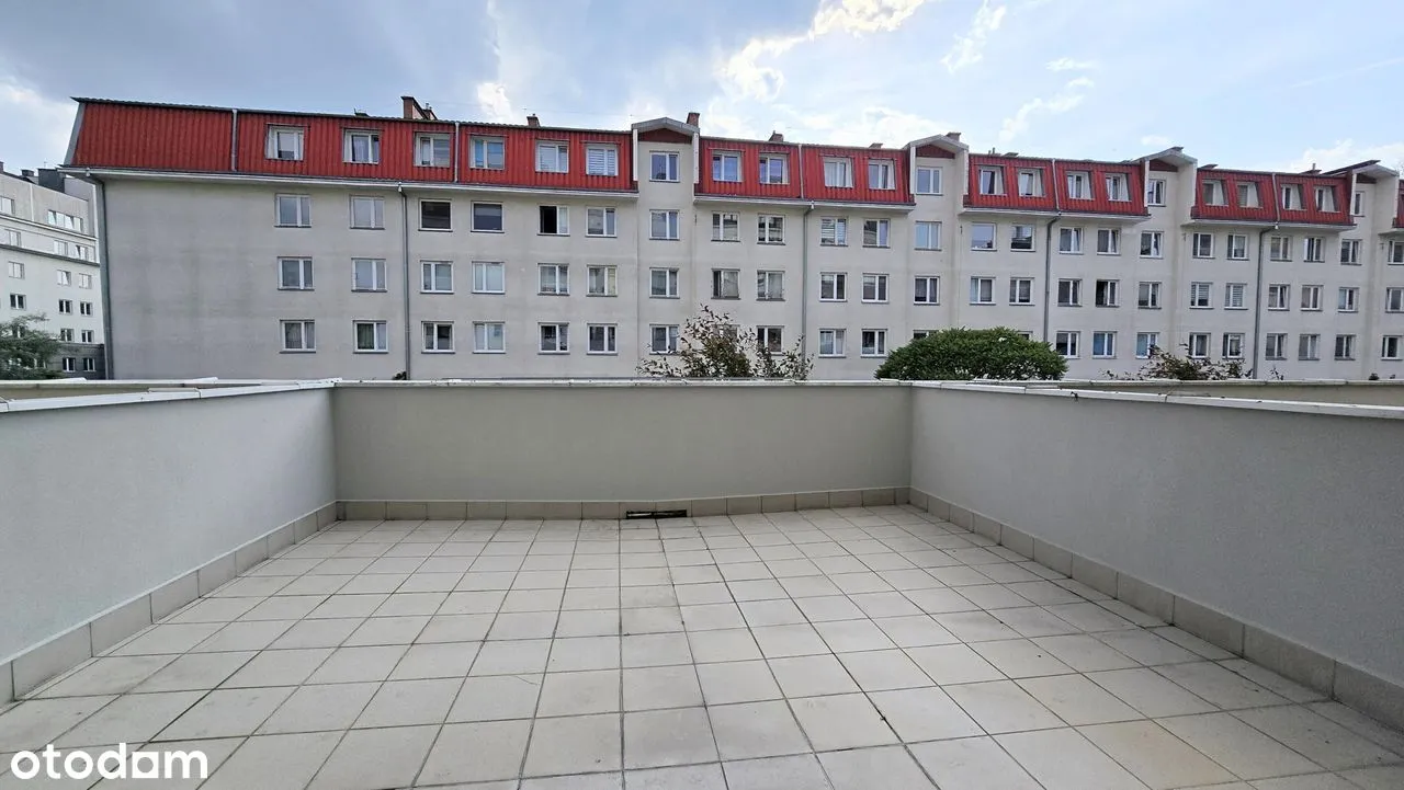 Kabaty! Taras  22m², 3 pokoje, metro