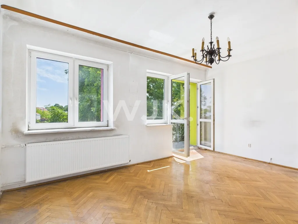71.46m2, 3 pokoje, balkon, do remontu, Saska Kępa