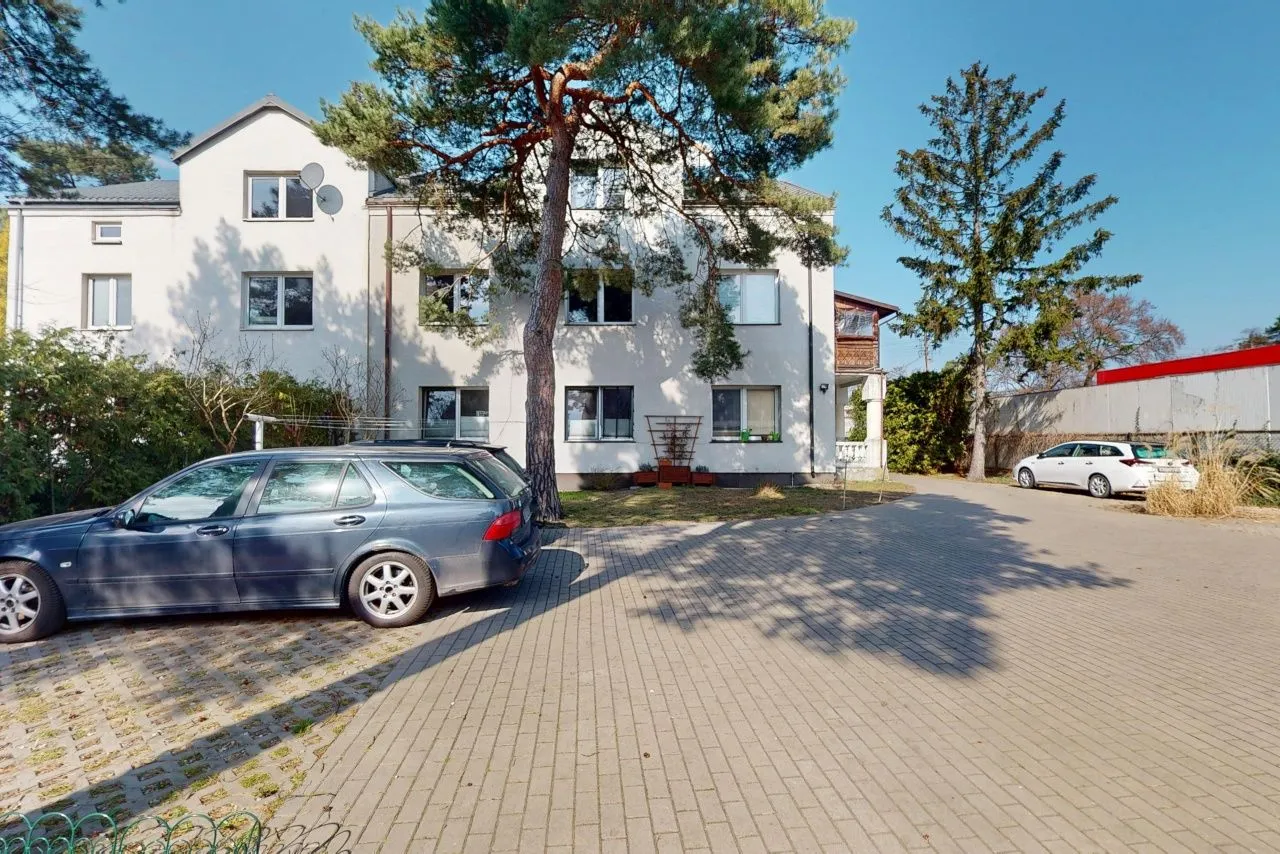 Na sprzedaż: 2-pok. mieszkanie 30 m² z miejscem parkingowym – Warszawa