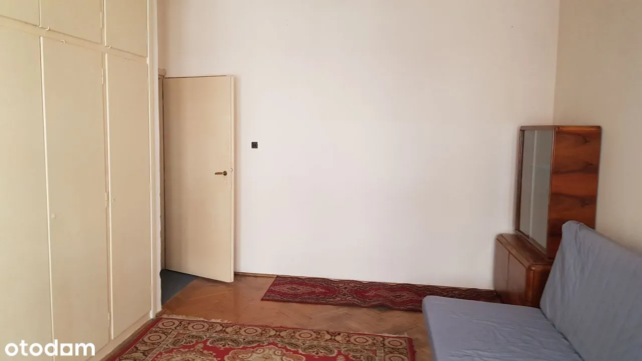Kawalerka, Śródmieście, ul. Piękna róg Aleje Ujazdowskie