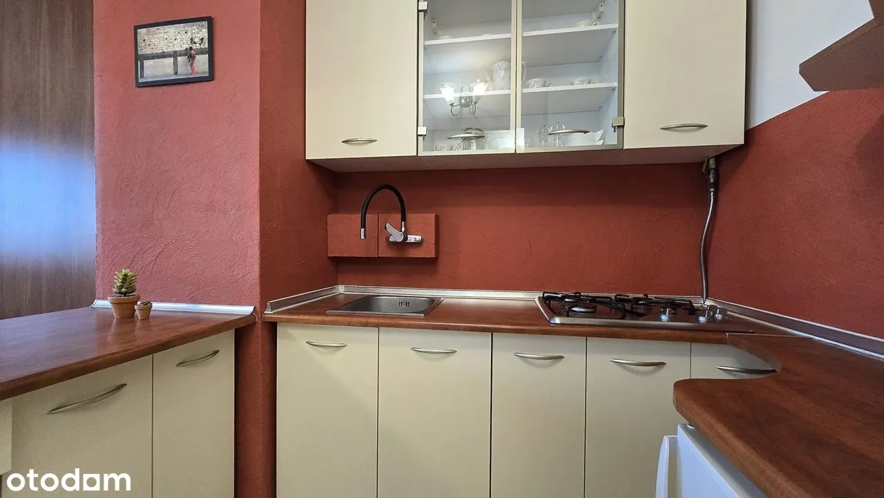 Kawalerka z wydzieloną sypialnią, Bielany