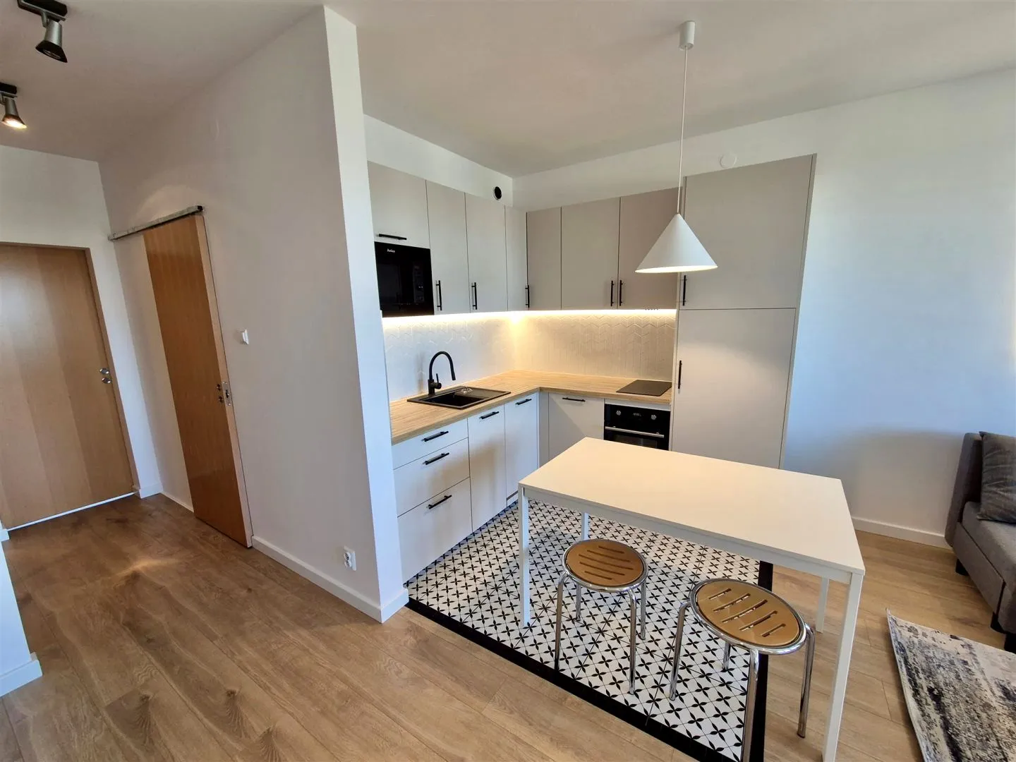 Apartament, ul. Żymirskiego