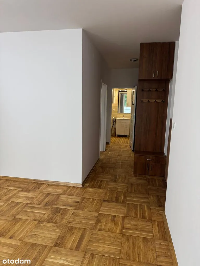 3 pokoje z ogrodem zimowym i garażem