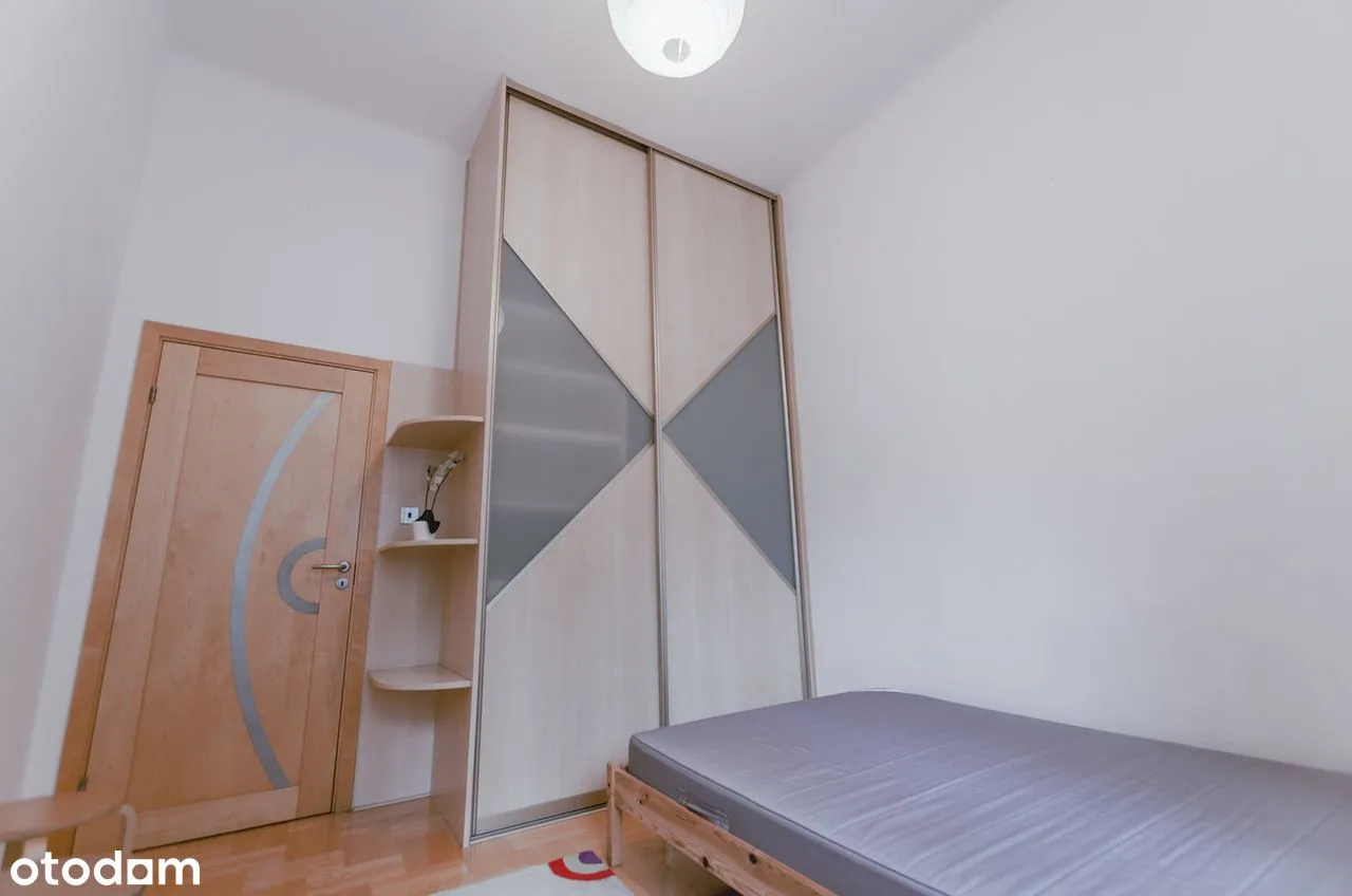 Mieszkanie w kamienicy 85m, 1p, 3 pokoje